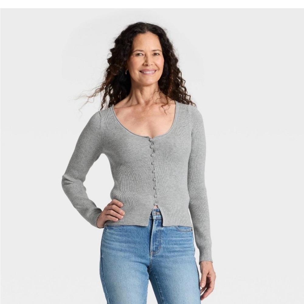 Universal thread scoop neck cardigan NWT SMALL